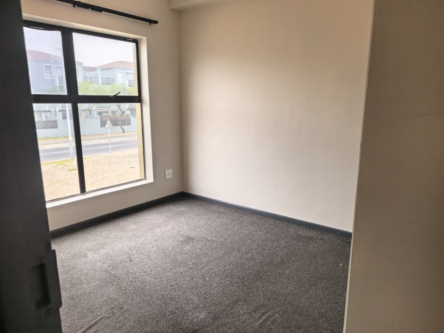 To Let 3 Bedroom Property for Rent in Parklands Western Cape